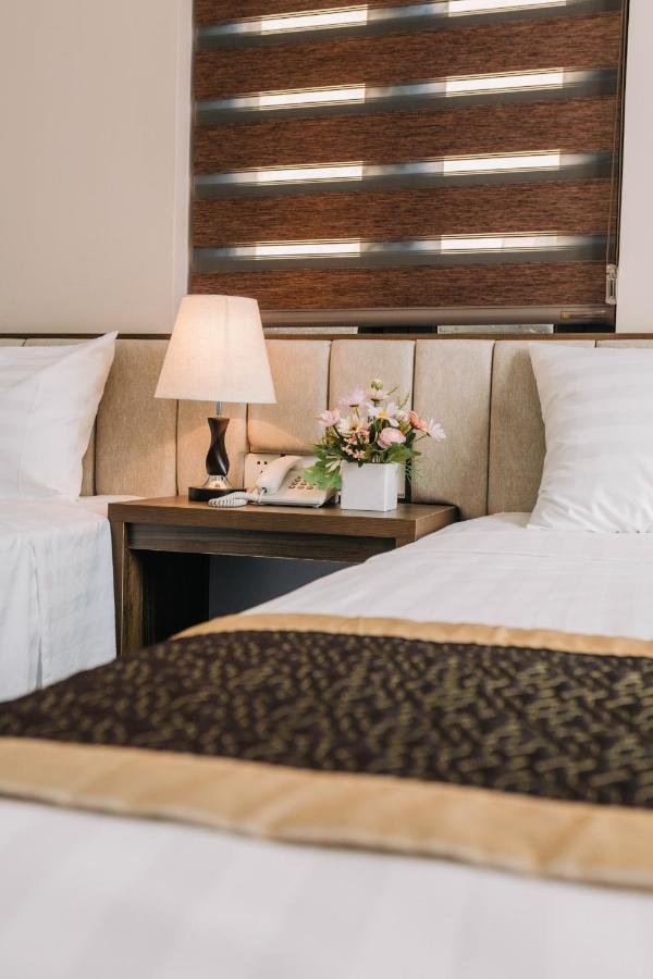 Tam Thang Hotel Ha Long Bagian luar foto